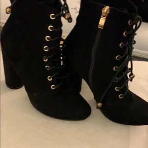 Catherine malandrino booties